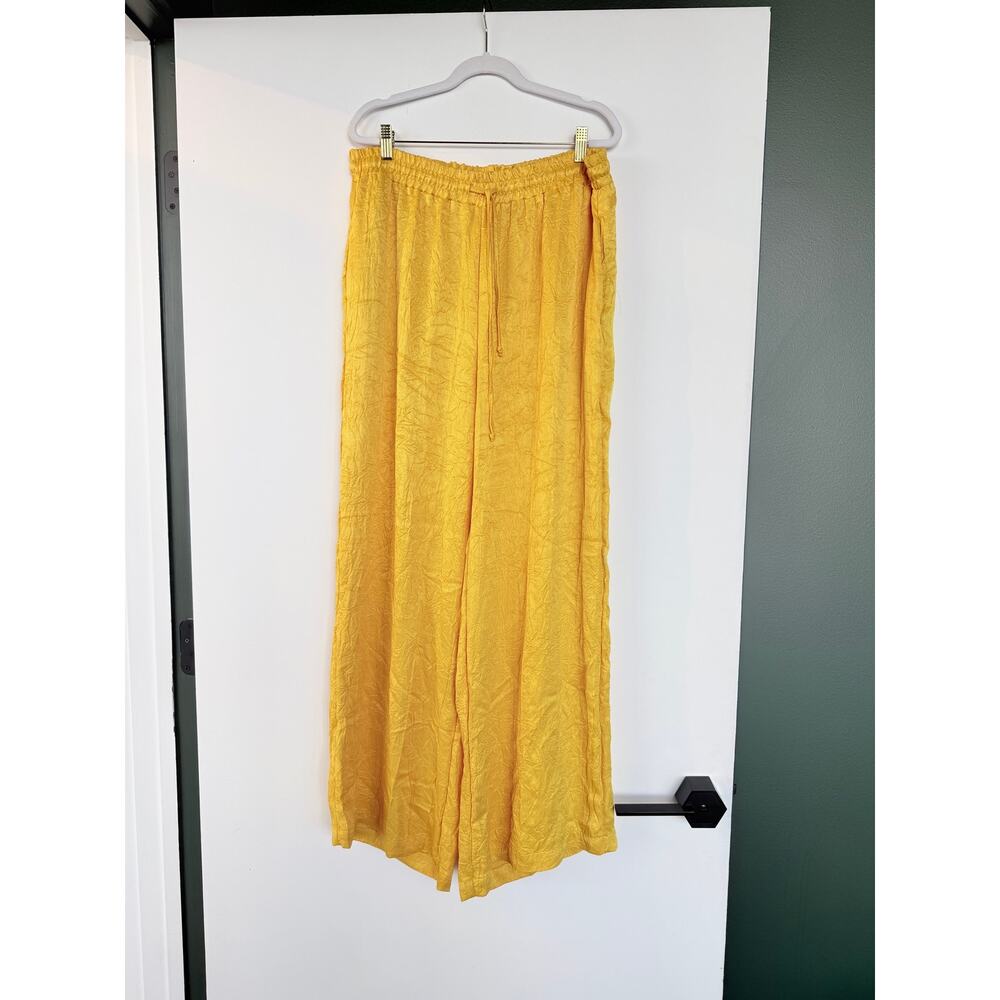 Anthropologie Textured Satin Pull On Pants in Golden Yellow - Large, NWT - Picture 3 of 6